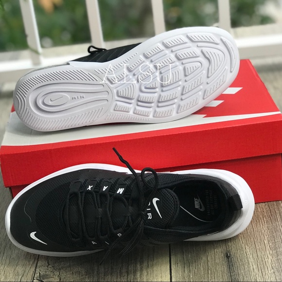 NWT Nike Air Max Axis Black WMNS - Picture 7 of 8